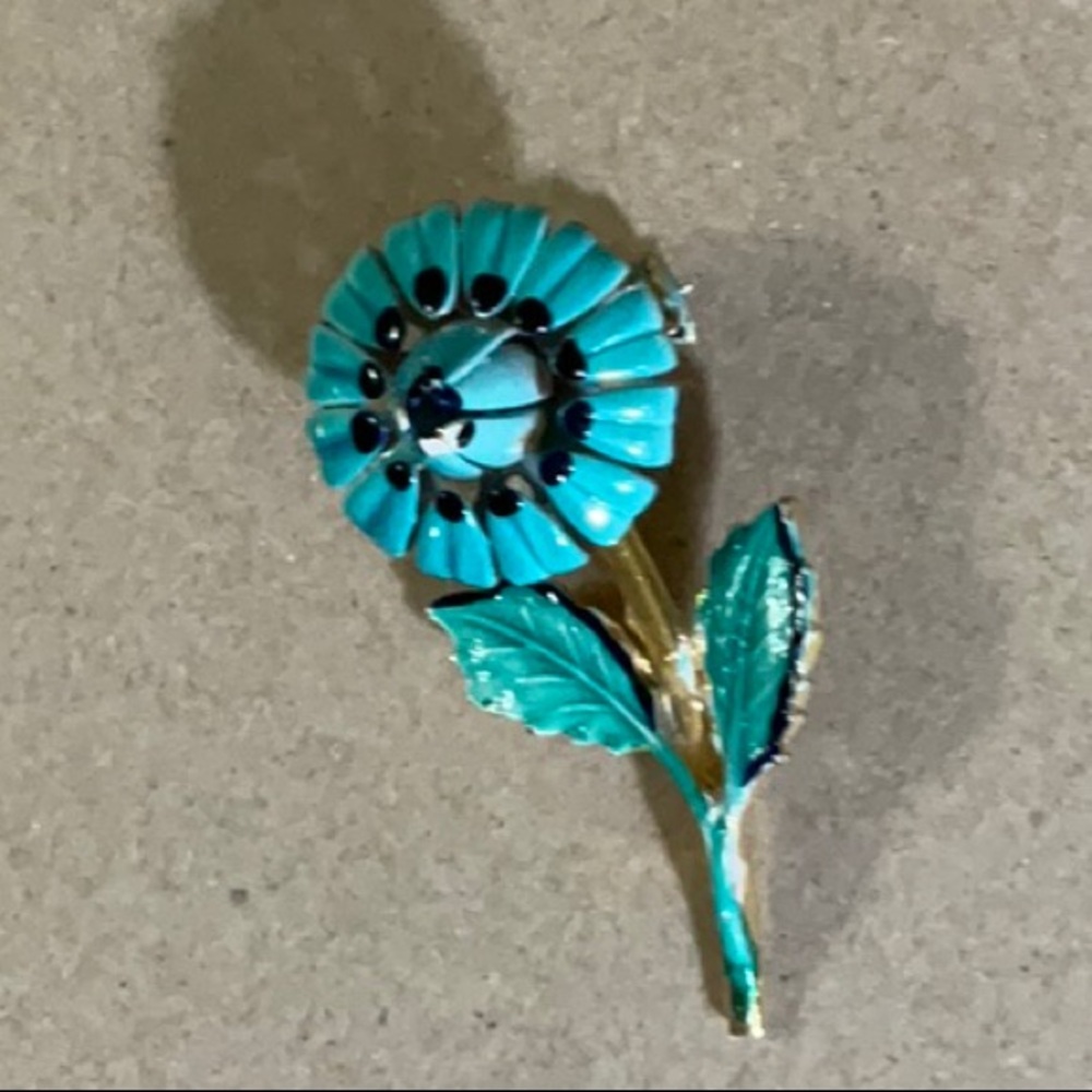 Colors of Turquoise Black Gold Flower Power Brooch Pin Vintage Dimensional